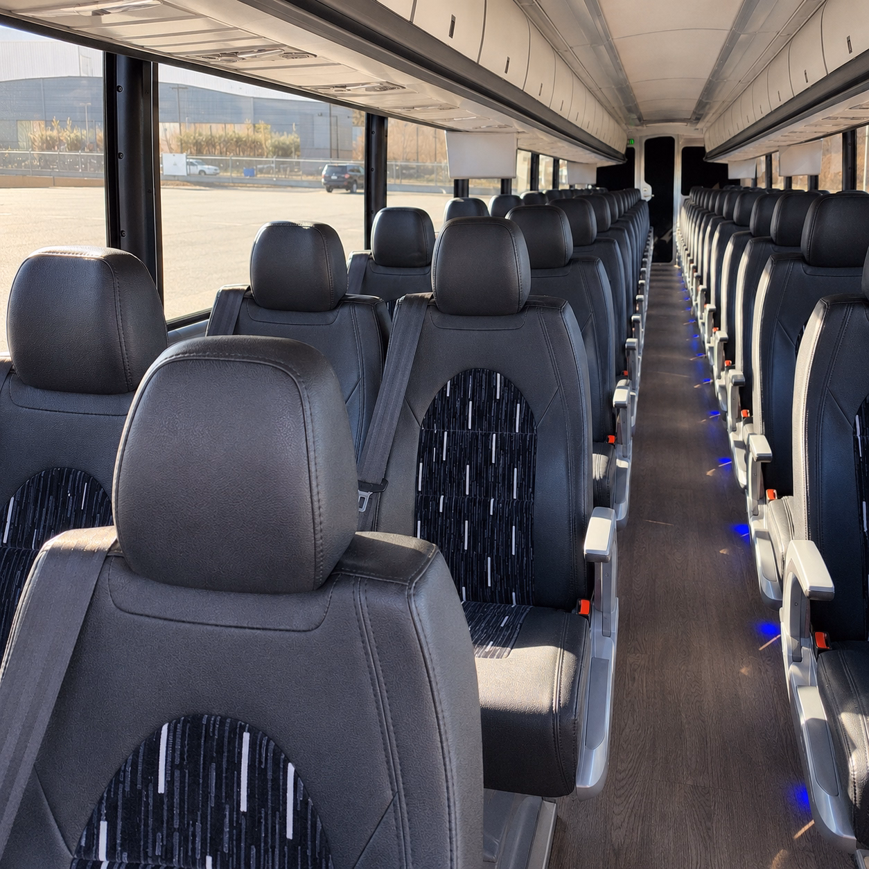 airport transportation to dfw and dallas love field for business travelers