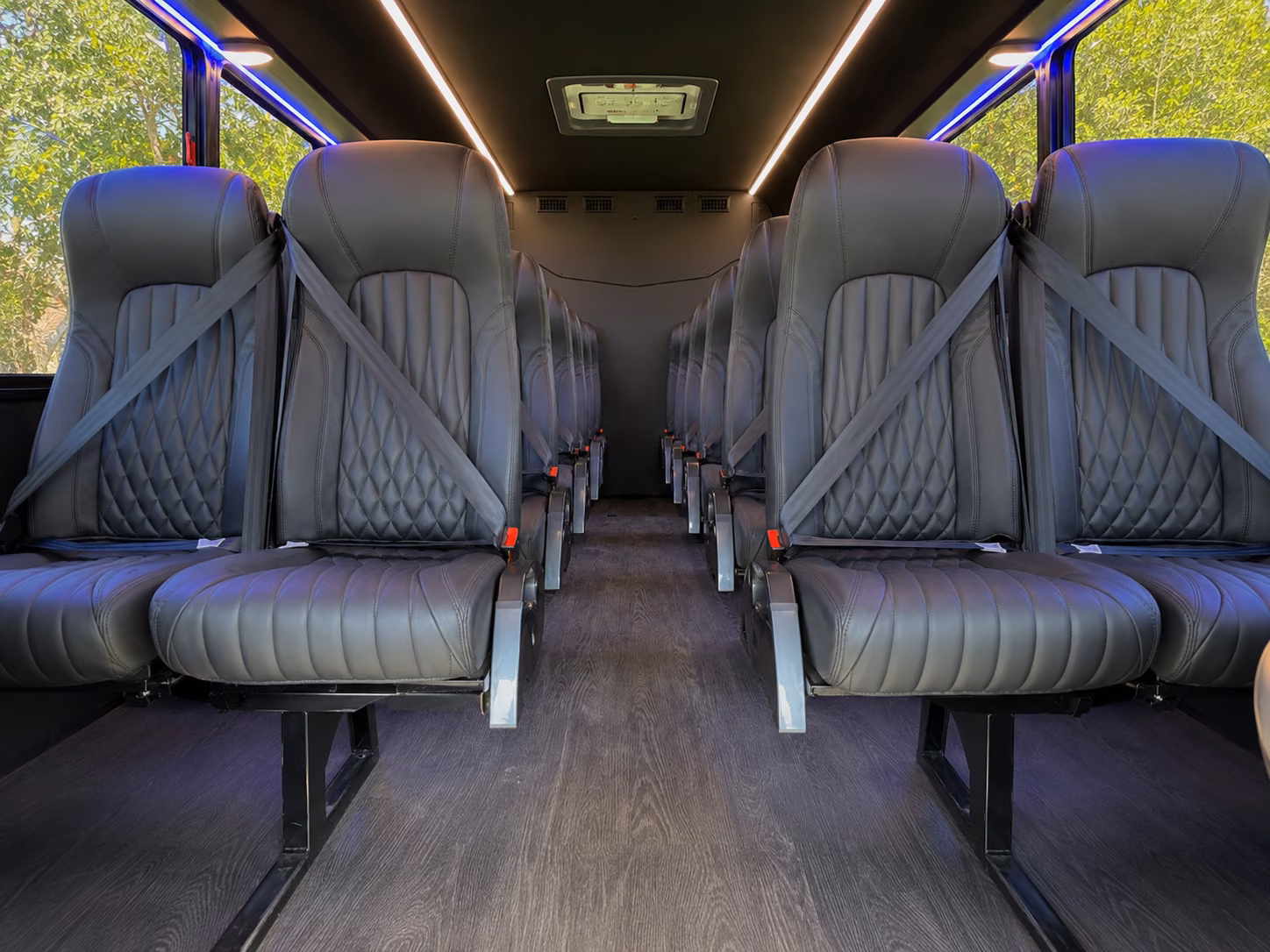 carrollton private airport shuttles for carrollton pickups and drop offs