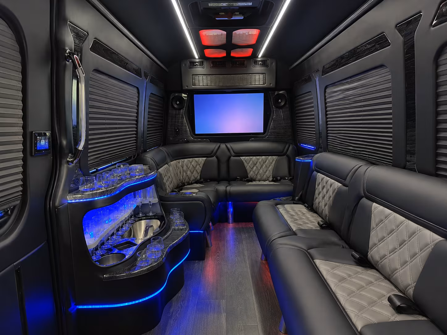 corporate event transportation to at t stadium american airlines center and gaylord texan