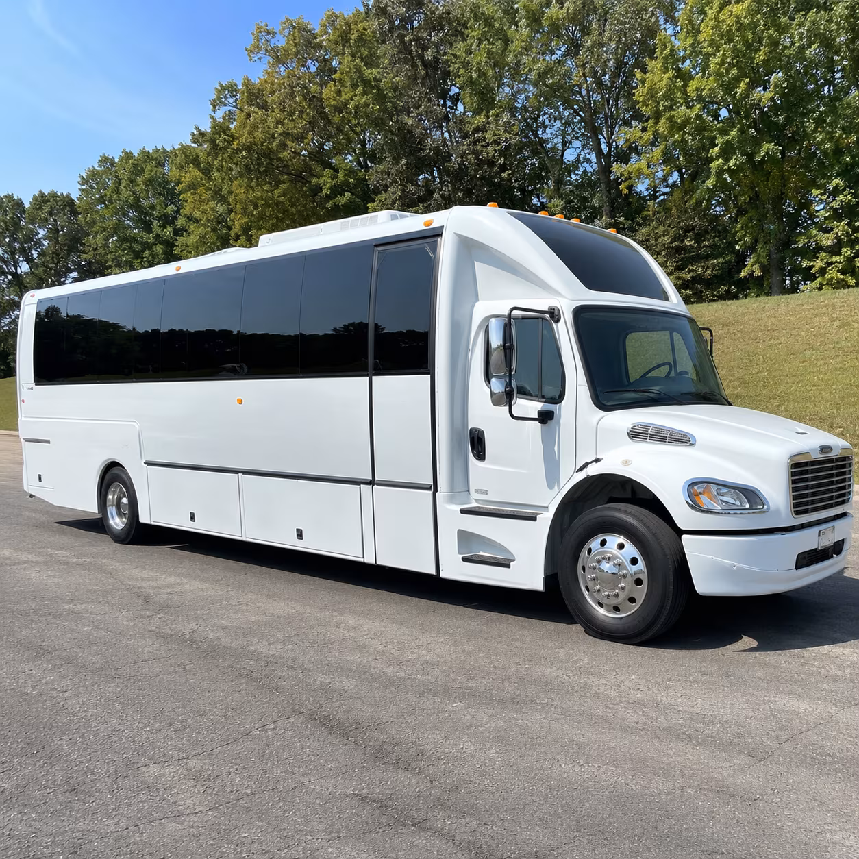 garland quinceanera sweet 16 party bus rental