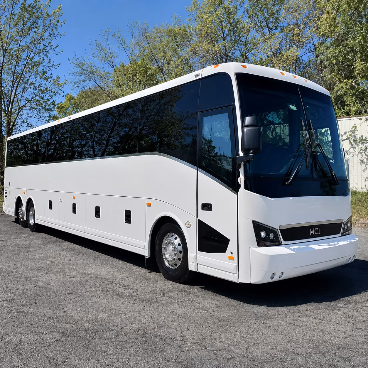 keep your garland team moving with reliable group transportation