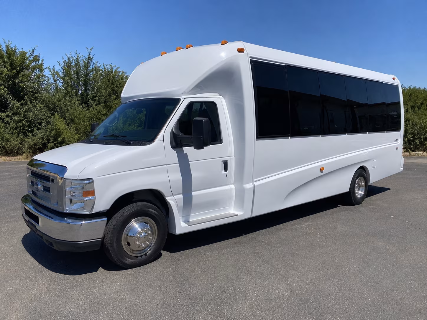 rowlett bus rentals